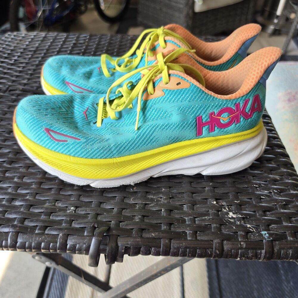 Hoka One One Clifton 9 Bright Turquoise Yellow Orange Womens Size 9.5